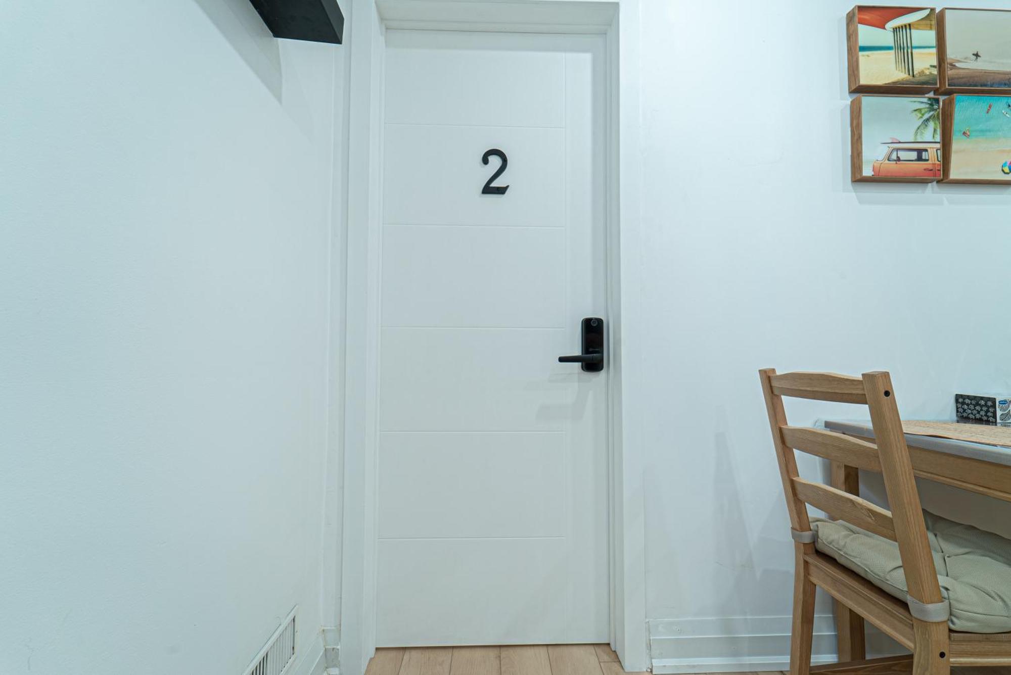 Cozy Double Private Room, Comfy Bed, Free Parking *