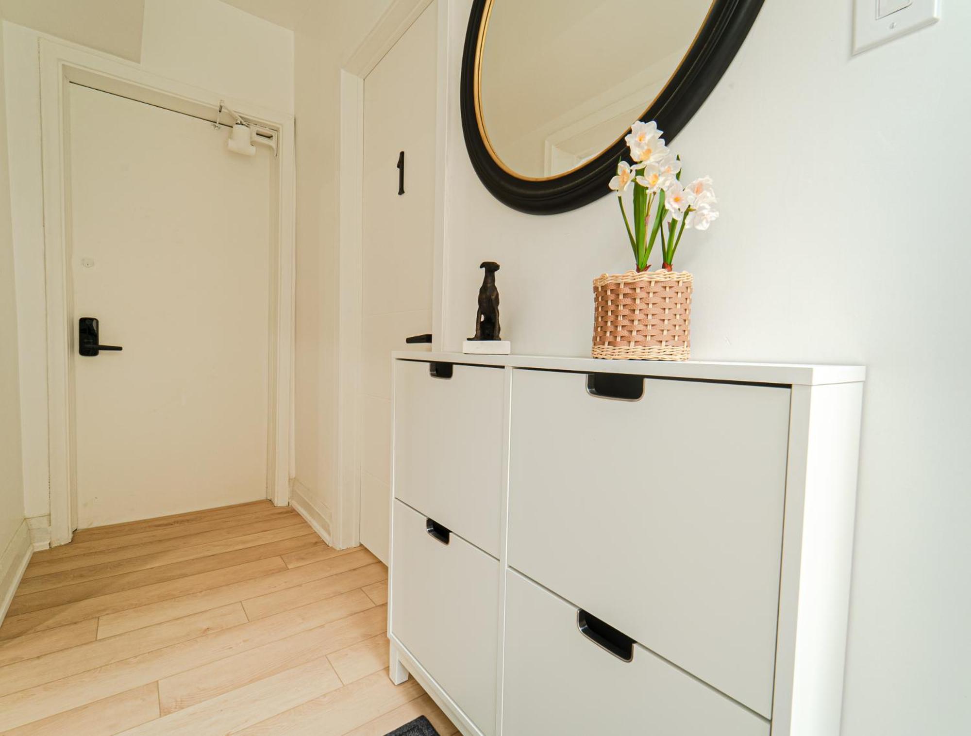 Cozy Double Private Room, Comfy Bed, Free Parking Homestay